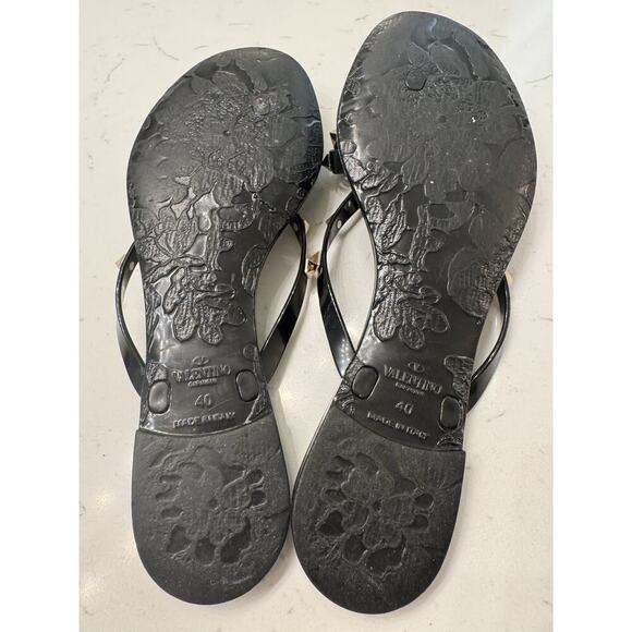 Valentino Rockstud Black Jelly Sandals Size 40 (One Broken Strap) - Picture 4 of 9